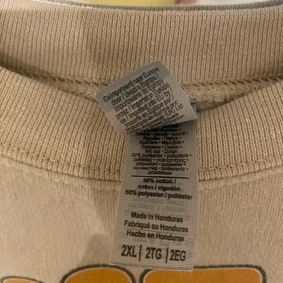 Crewneck - Picture 2 of 2